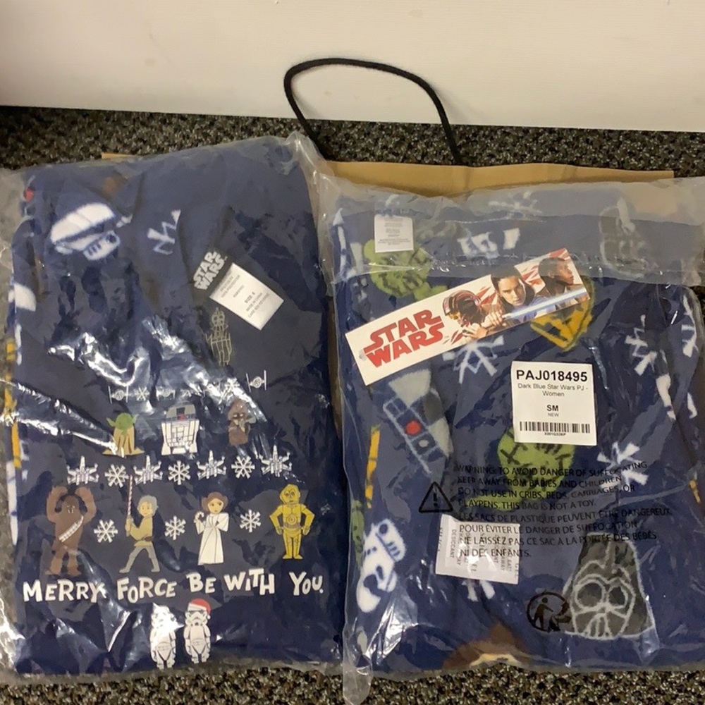 Star Wars Holiday Woman’s Pajamas